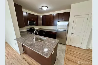88 Roosevelt Avenue #421, Carteret, NJ 07008 - Photo 9