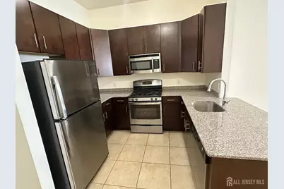 101 Roosevelt Avenue #224, Carteret, NJ 07008 - Photo 5