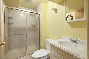 39 McFadden Dr, Monroe Township, NJ 08831 - Photo 19