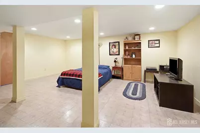 39 McFadden Drive, Monroe Township, NJ 08831 - Photo 17