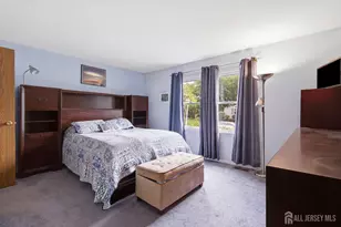 39 McFadden Dr, Monroe Township, NJ 08831 - Photo 11