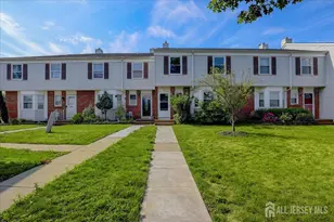 10 Begonia Ct, Sayreville, NJ 08872 - Photo 3