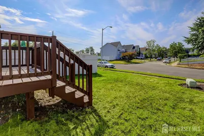 10 Begonia Court, Sayreville, NJ 08872 - Photo 31
