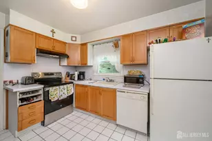 [Address not provided], Mount Laurel, NJ 08054 - Photo 9