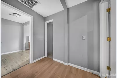421-423 Magie Avenue, Elizabeth, NJ 07208 - Photo 13