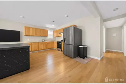 421-423 Magie Avenue, Elizabeth, NJ 07208 - Photo 9