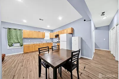 421-423 Magie Avenue, Elizabeth, NJ 07208 - Photo 5