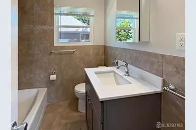 19 S Van Buren Avenue, Metuchen, NJ 08840 - Photo 7