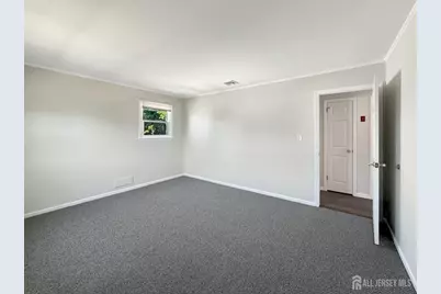 19 Van Buren Avenue, Metuchen, NJ 08840 - Photo 9