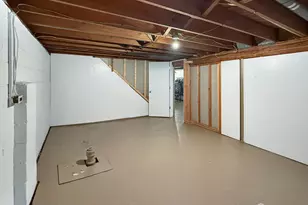 19 S Van Buren Ave, Metuchen, NJ 08840 - Photo 15