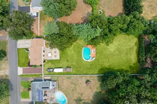 17 West Ave, Old Bridge Township, NJ 08857 - Photo 39