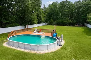 17 West Ave, Old Bridge Township, NJ 08857 - Photo 9