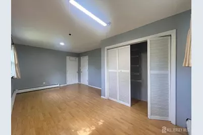 19 W Francis Street, Woodbridge Township, NJ 08830 - Photo 11