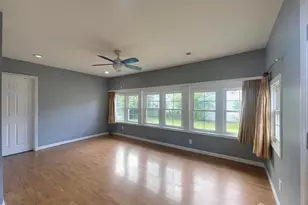 19 W Francis St, Woodbridge Township, NJ 08830 - Photo 7