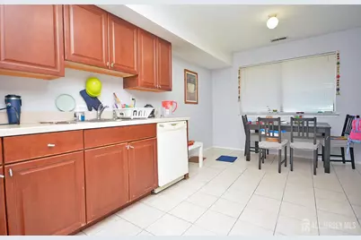1508 Edison Glen Terrace, Edison, NJ 08837 - Photo 9