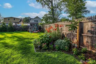 496 Outlook Ave, Colonia, NJ 07067 - Photo 29
