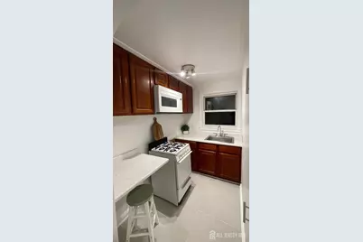749 Linden Avenue, Rahway, NJ 07065 - Photo 5