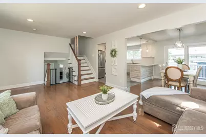 67 Pinho Avenue, Carteret, NJ 07008 - Photo 7