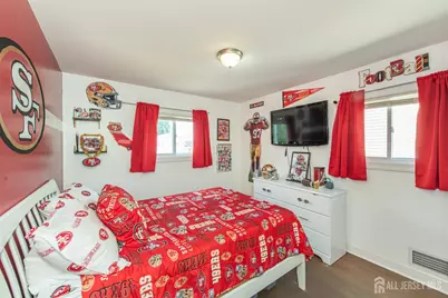 67 Pinho Avenue, Carteret, NJ 07008 - Photo 9