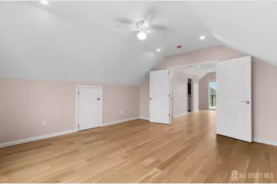 [Address not provided], Middletown, NJ 07748 - Photo 31