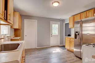 195 Pulaski Ave, Sayreville, NJ 08872 - Photo 3