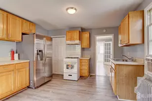 195 Pulaski Ave, Sayreville, NJ 08872 - Photo 5