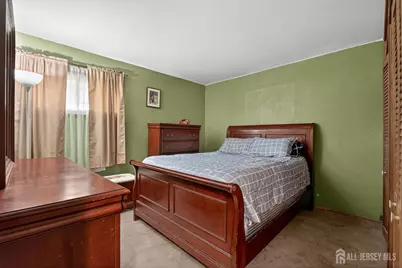 77 W Arthur Place, Iselin, NJ 08830 - Photo 15