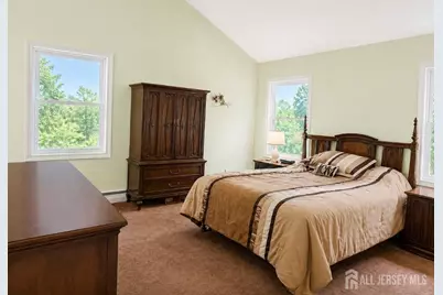 13 Ginda Avenue, Carteret, NJ 07008 - Photo 11