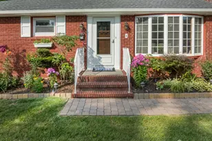 6 Russell St, East Brunswick Township, NJ 08816 - Photo 3