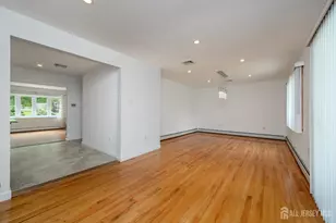 27 Fagan Pl, Colonia, NJ 07067 - Photo 11