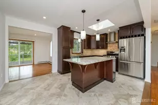 27 Fagan Pl, Colonia, NJ 07067 - Photo 7