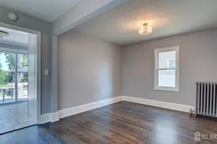 32 Embroidery St, Sayreville, NJ 08872 - Photo 11