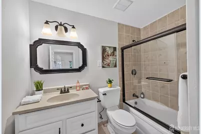 26 Inglewood Lane, Aberdeen Township, NJ 07747 - Photo 19