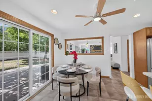 26 Inglewood Ln, Aberdeen Township, NJ 07747 - Photo 7