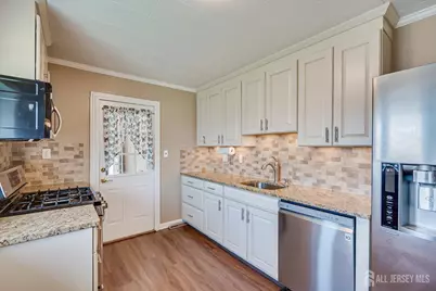 37 Kate Terrace, Piscataway Township, NJ 08854 - Photo 7