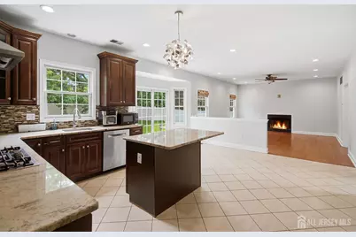 9 Trista Way, South Plainfield, NJ 07080 - Photo 7