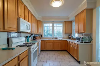 [Address not provided], Hillsborough Township, NJ 08844 - Photo 9