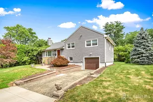 4 Lynbrook Pl, East Brunswick Township, NJ 08816 - Photo 3