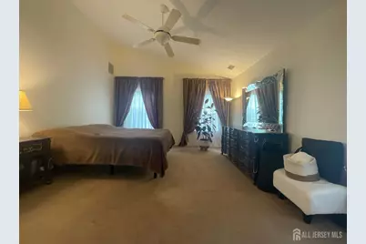 17 Tuthill Court, Sayreville, NJ 08872 - Photo 21