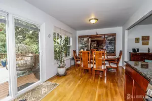 136 Coburn Ln, Franklin Township, NJ 08873 - Photo 17