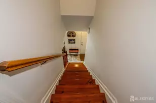 136 Coburn Ln, Franklin Township, NJ 08873 - Photo 7