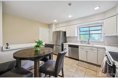 2 John Tyler Court #D, Monroe Township, NJ 08831 - Photo 11