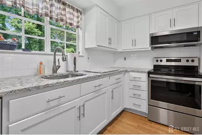 1270 Sioux Road, North Brunswick Township, NJ 08902 - Photo 11