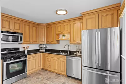 90 Maryknoll Road, Woodbridge Township, NJ 08840 - Photo 33