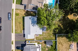 16 Mercury Cir, Old Bridge Township, NJ 08879 - Photo 49