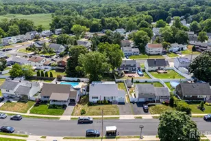 16 Mercury Cir, Old Bridge Township, NJ 08879 - Photo 47