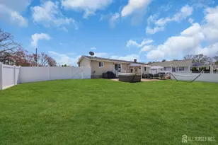 71 Pine St, Spotswood, NJ 08884 - Photo 25