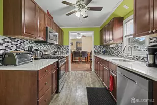 18 Tappen St, Avenel, NJ 07001 - Photo 15