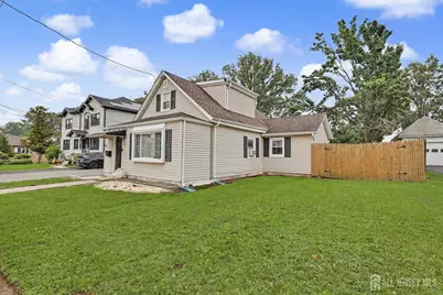 18 Tappen Street, Avenel, NJ 07001 - Photo 3