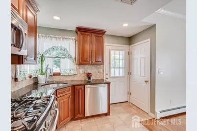40 Concannon Drive, Fords, NJ 08863 - Photo 13